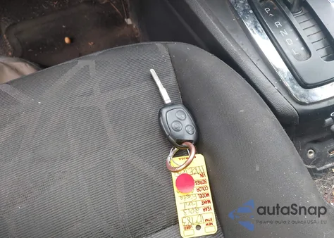 2013 Ford Fiesta Se z USA, uszkodzony, nr VIN 3FADP4BJ1DM174484